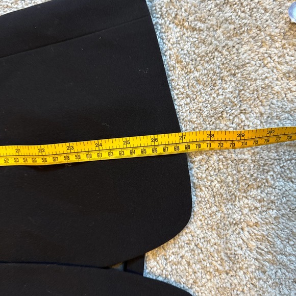 Tahari Black Blazer Lined See Measurements,‎ Similar to Size 10 Pre-owned - Picture 10 of 10